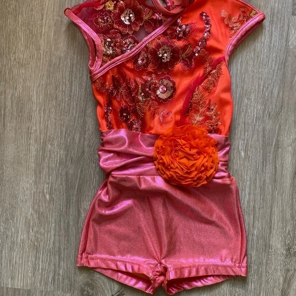 Curtain Call Little Girl Pink Sequin High Neck Short Dance Costume Size XS